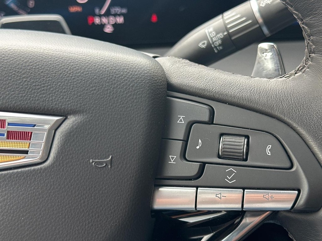 Cadillac CT5 Vehicle Full-screen Gallery Image 22