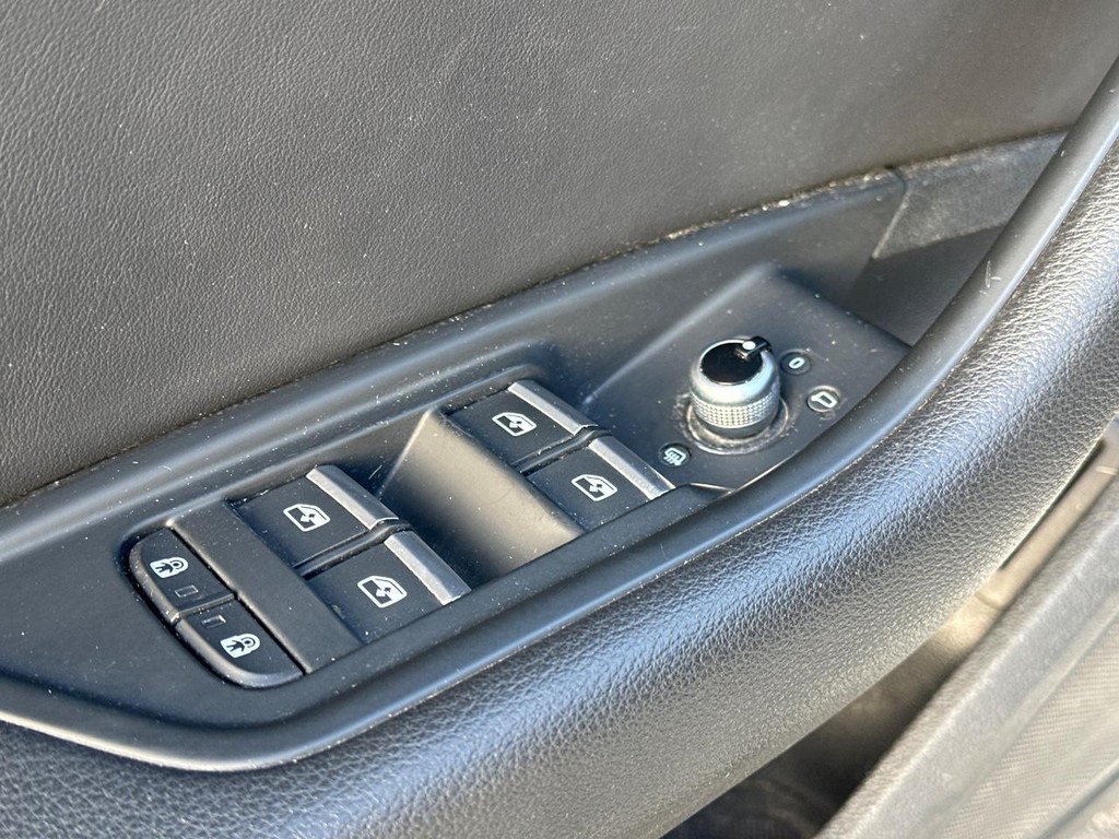 Audi A5 Sportback Vehicle Full-screen Gallery Image 21