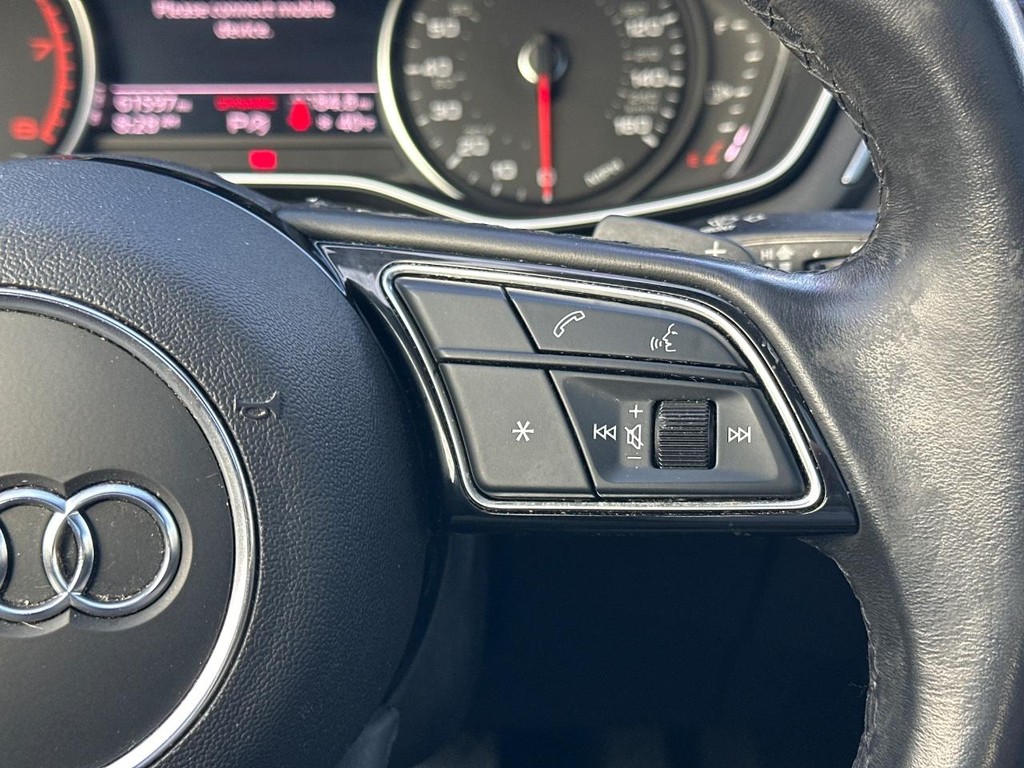 Audi A5 Sportback Vehicle Full-screen Gallery Image 23