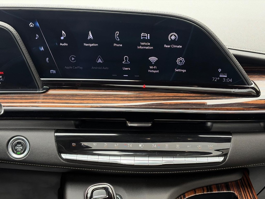 Cadillac Escalade ESV Vehicle Full-screen Gallery Image 12