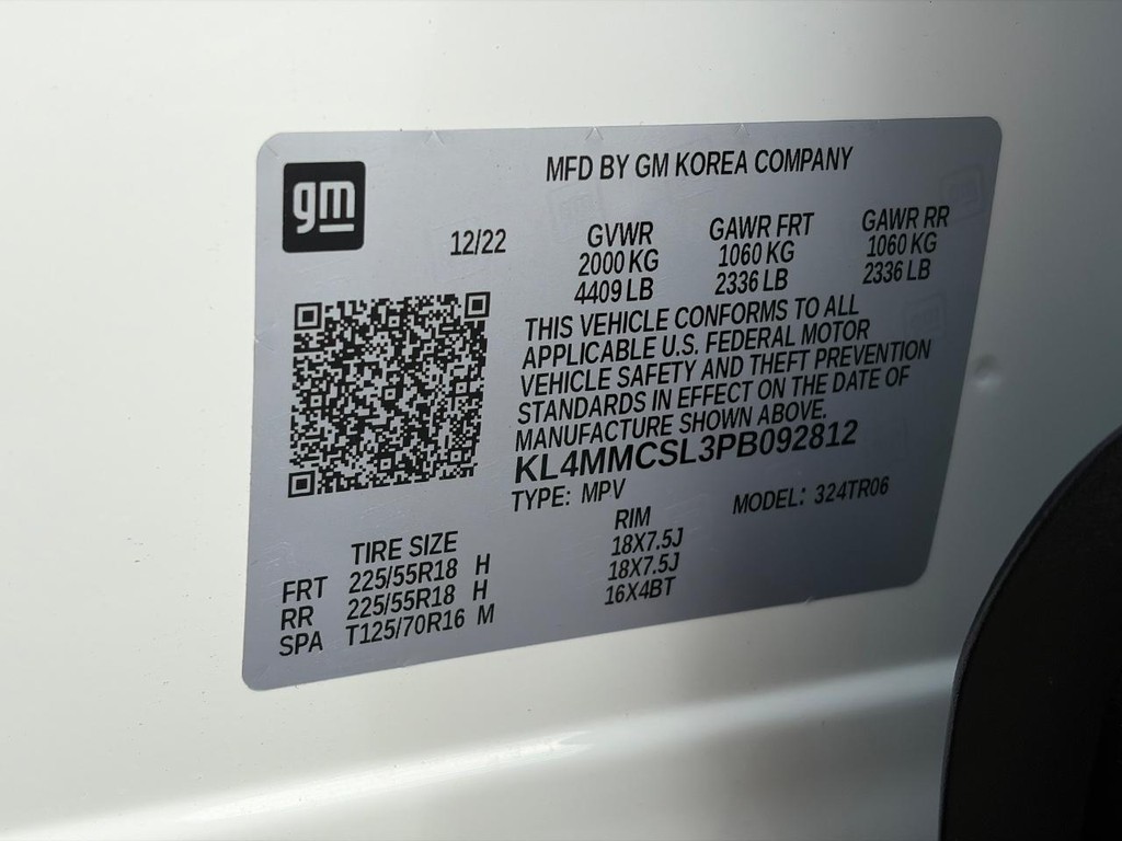 Buick Encore GX Vehicle Full-screen Gallery Image 22