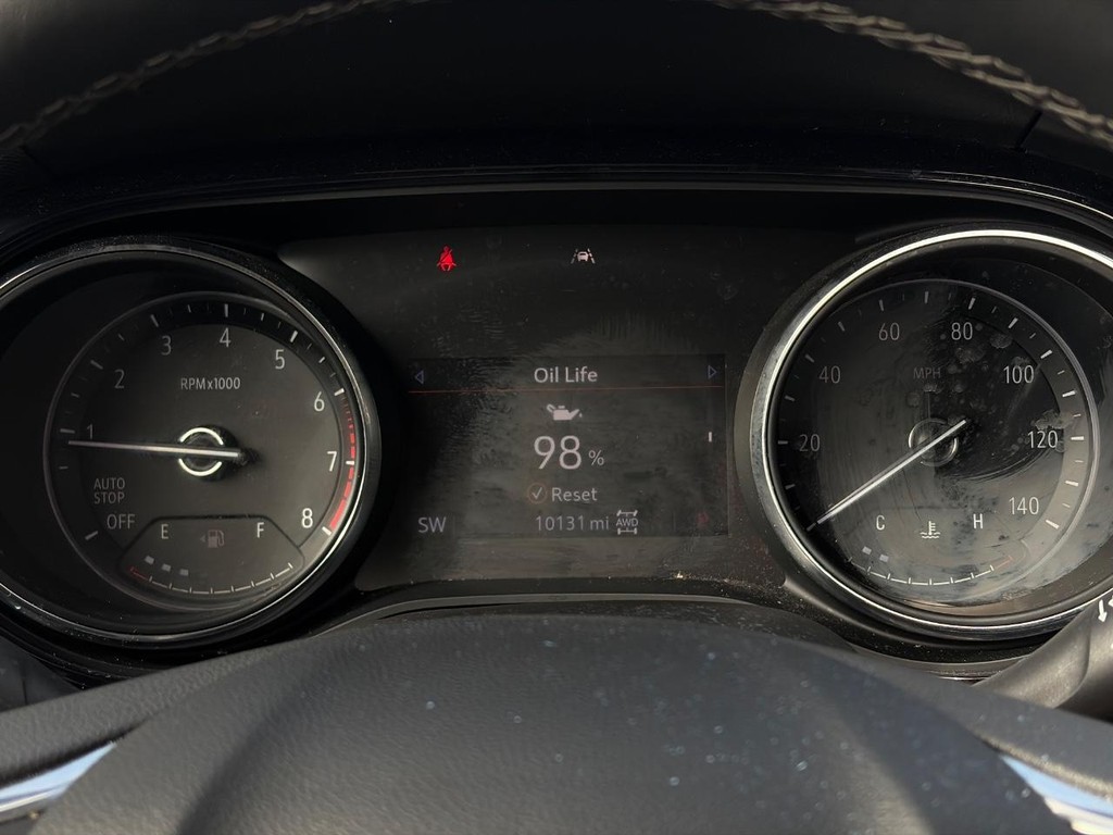 Buick Encore GX Vehicle Full-screen Gallery Image 25