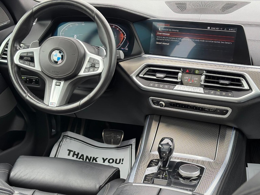 BMW X5 Vehicle Full-screen Gallery Image 13