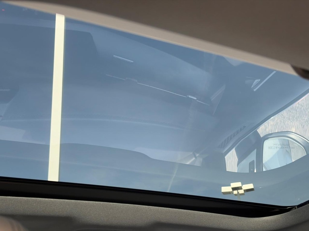 Audi A3 Vehicle Full-screen Gallery Image 12