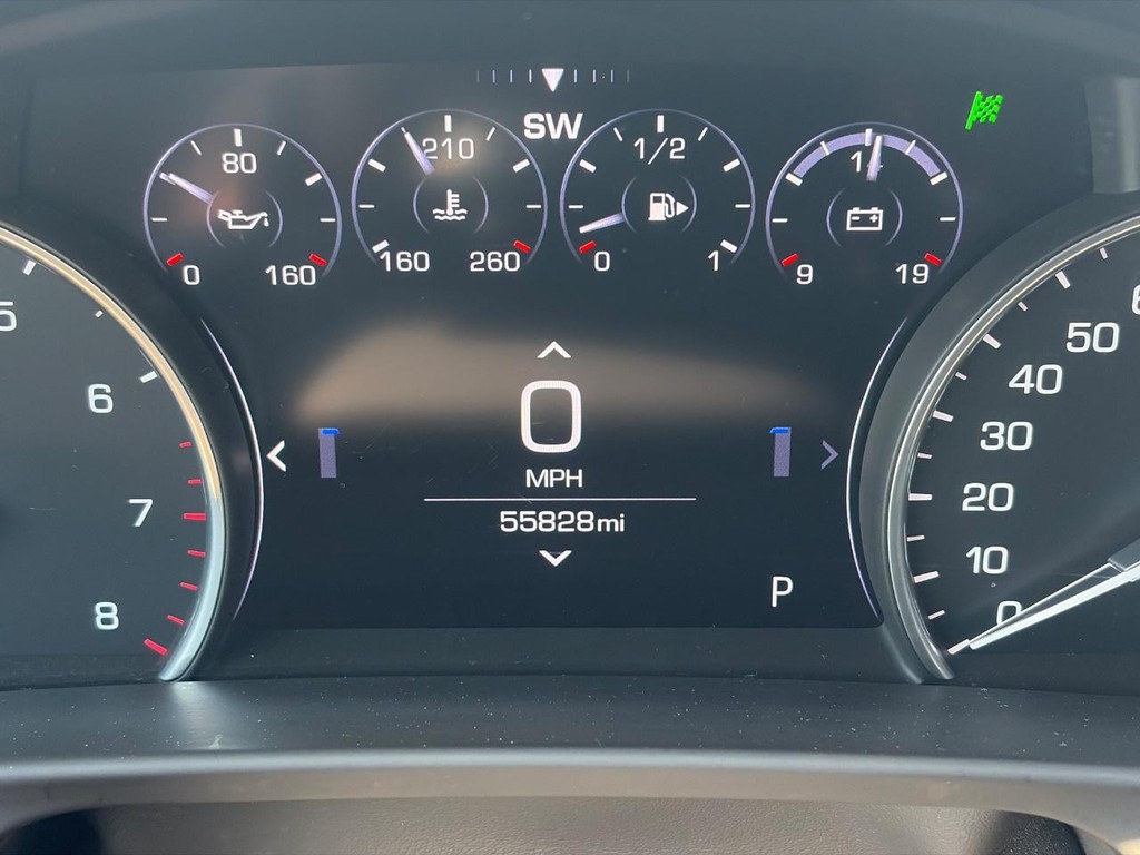 Cadillac CT6 Vehicle Full-screen Gallery Image 06