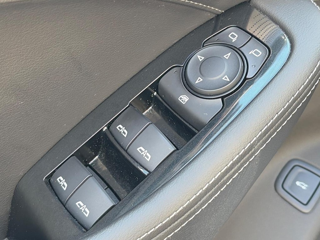 Cadillac CT5 Vehicle Full-screen Gallery Image 19
