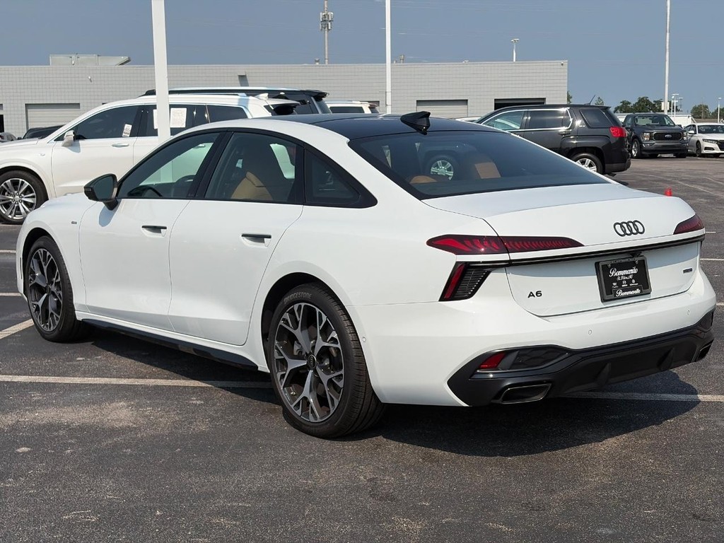 Audi A6 Sedan Vehicle Full-screen Gallery Image 08