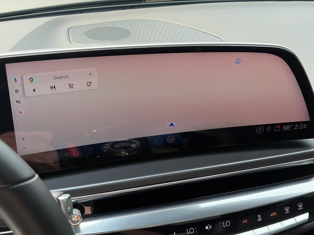 Cadillac LYRIQ Vehicle Full-screen Gallery Image 29