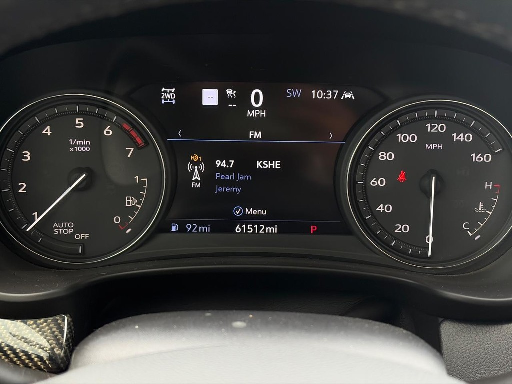 Cadillac XT4 Vehicle Full-screen Gallery Image 06
