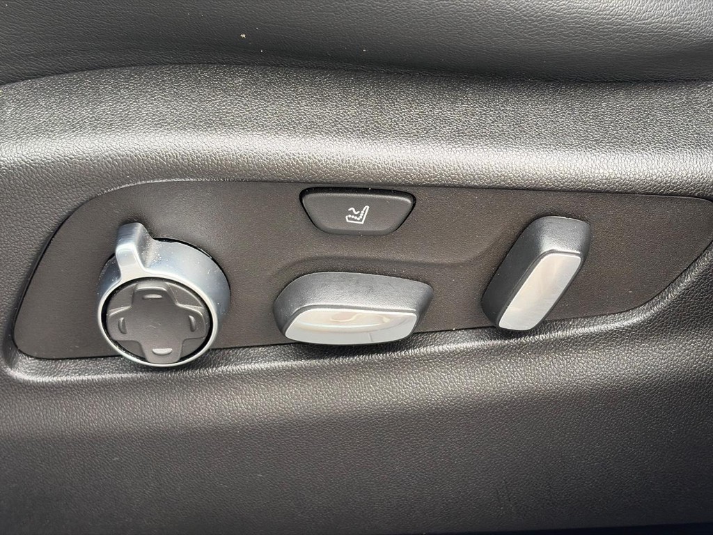 Cadillac XT4 Vehicle Full-screen Gallery Image 20
