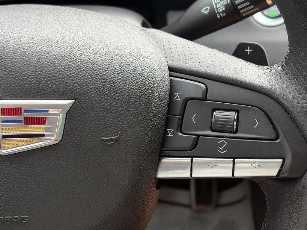 Cadillac XT4 Vehicle Full-screen Gallery Image 26