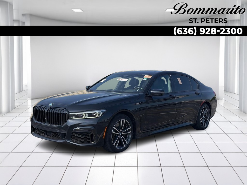 BMW 7 Series Vehicle Full-screen Gallery Image 01
