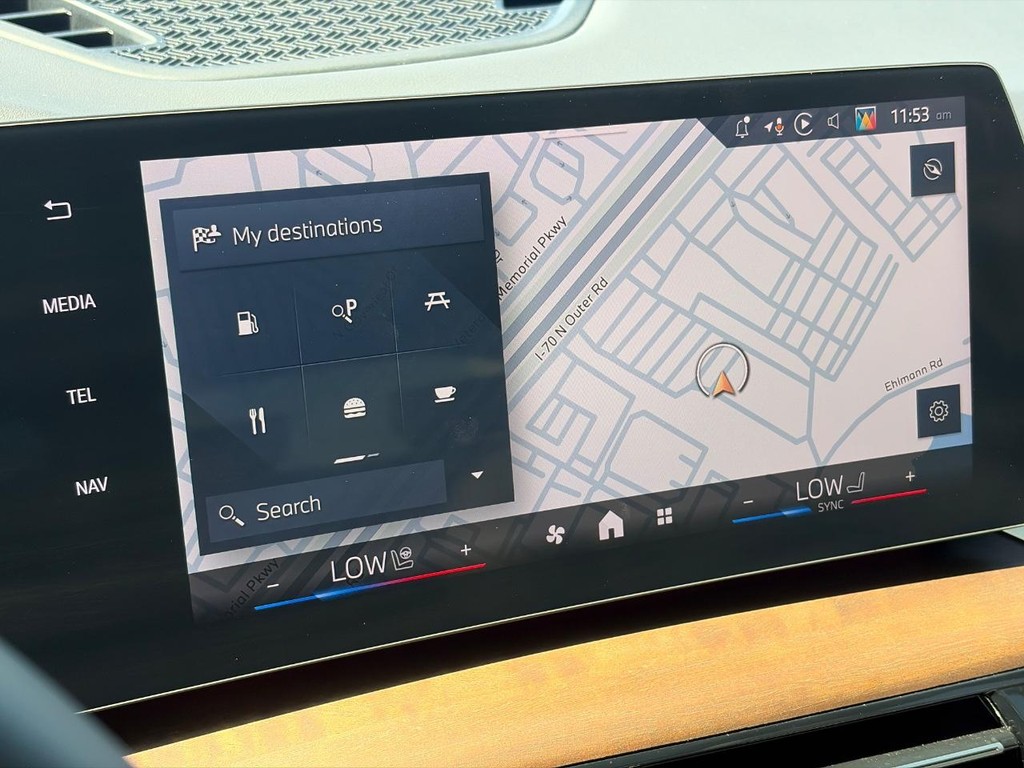 BMW X1 Vehicle Full-screen Gallery Image 29