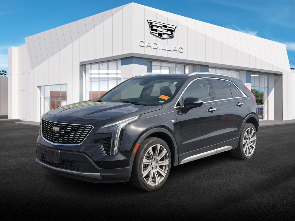 Cadillac XT4 Vehicle Full-screen Gallery Image 01