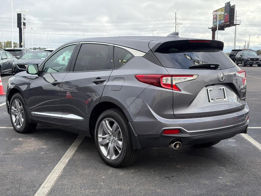 Acura RDX Vehicle Full-screen Gallery Image 06