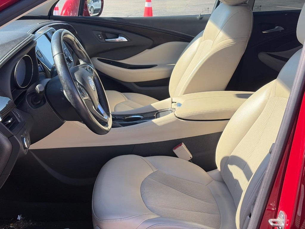Buick Envision Vehicle Full-screen Gallery Image 05