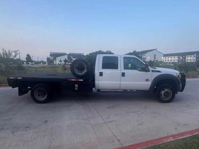 Ford Super Duty F-550 DRW Vehicle Full-screen Gallery Image 06