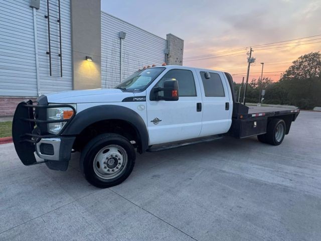 Ford Super Duty F-550 DRW Vehicle Full-screen Gallery Image 15