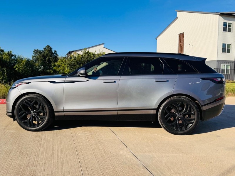 Land Rover Range Rove Vehicle Full-screen Gallery Image 04