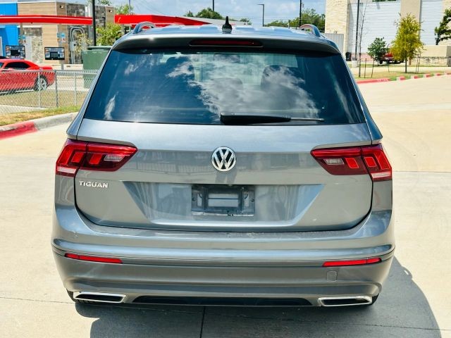 Volkswagen Tiguan Vehicle Full-screen Gallery Image 07