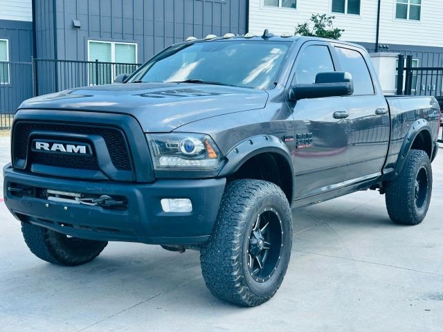 Ram 2500 Vehicle Full-screen Gallery Image 02