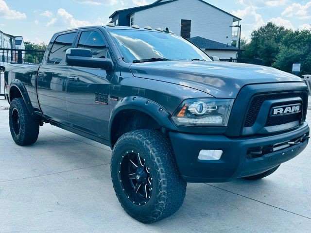 Ram 2500 Vehicle Full-screen Gallery Image 08