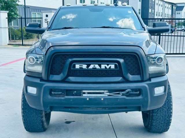 Ram 2500 Vehicle Full-screen Gallery Image 09