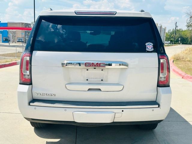 GMC Yukon Vehicle Full-screen Gallery Image 05