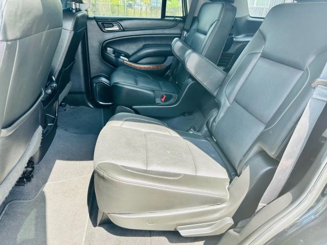 Chevrolet Tahoe Vehicle Full-screen Gallery Image 19