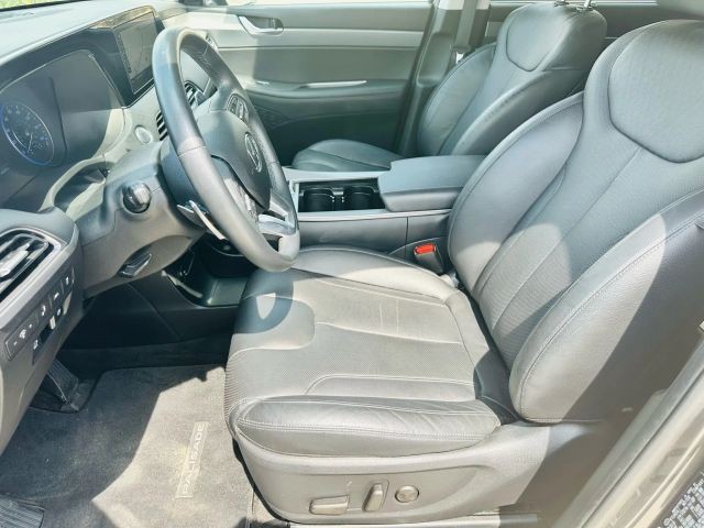 Hyundai Palisade Vehicle Full-screen Gallery Image 12