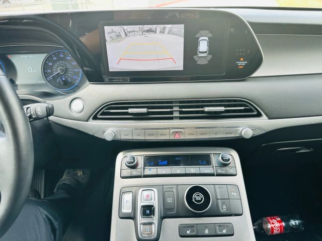 Hyundai Palisade Vehicle Full-screen Gallery Image 16