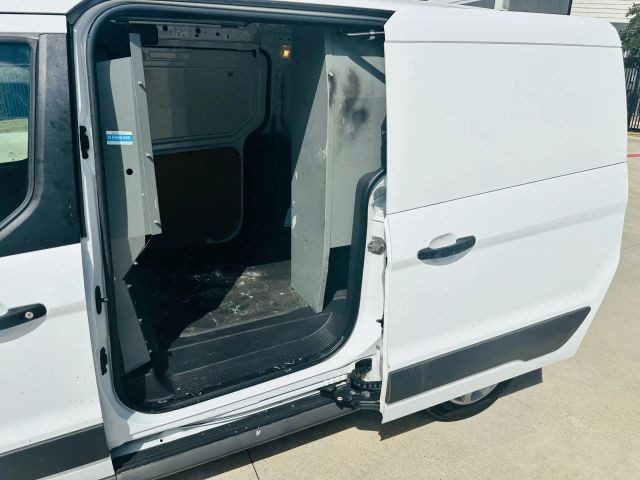 Ford Transit Connect Van Vehicle Full-screen Gallery Image 15