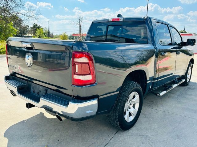 Ram 1500 Vehicle Full-screen Gallery Image 06