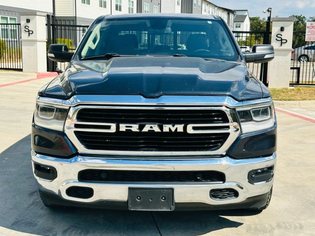 Ram 1500 Vehicle Full-screen Gallery Image 09