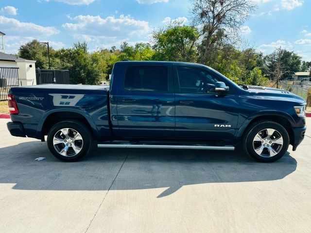 Ram 1500 Crew Vehicle Full-screen Gallery Image 07