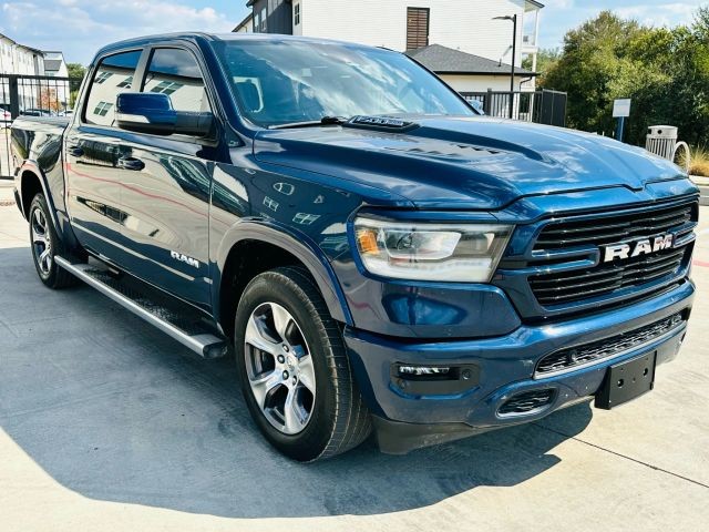 Ram 1500 Crew Vehicle Full-screen Gallery Image 08