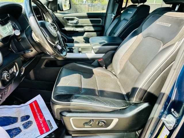 Ram 1500 Crew Vehicle Full-screen Gallery Image 12