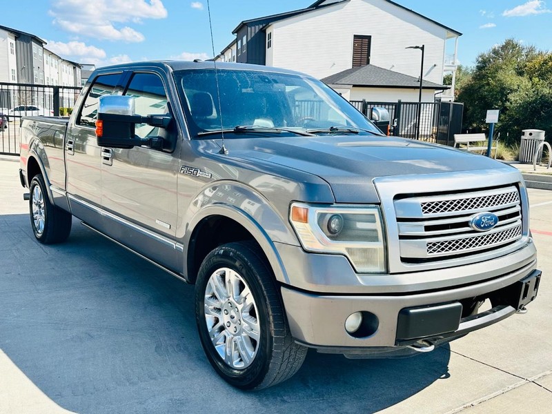 Ford F-150 Vehicle Full-screen Gallery Image 08