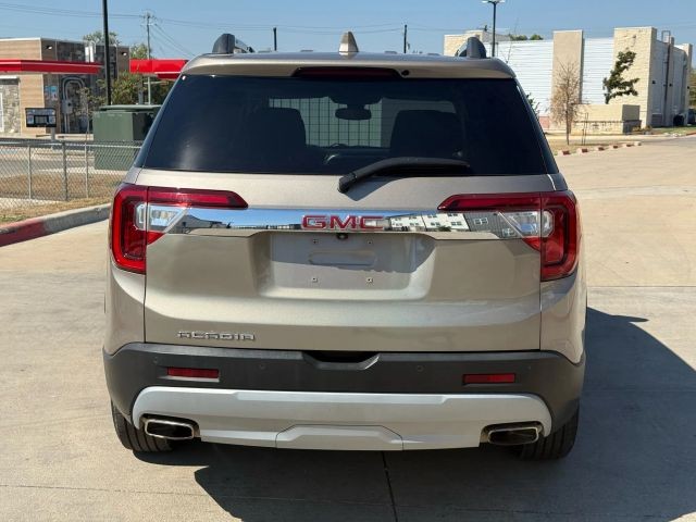 GMC Acadia Vehicle Full-screen Gallery Image 05