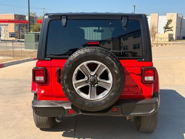 Jeep Wrangler Vehicle Full-screen Gallery Image 05