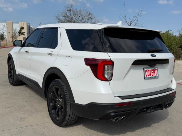 Ford Explorer Vehicle Full-screen Gallery Image 04