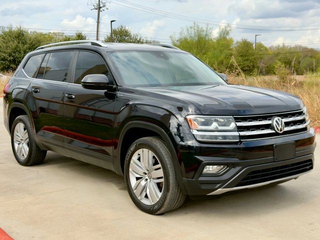 Volkswagen Atlas Vehicle Full-screen Gallery Image 03