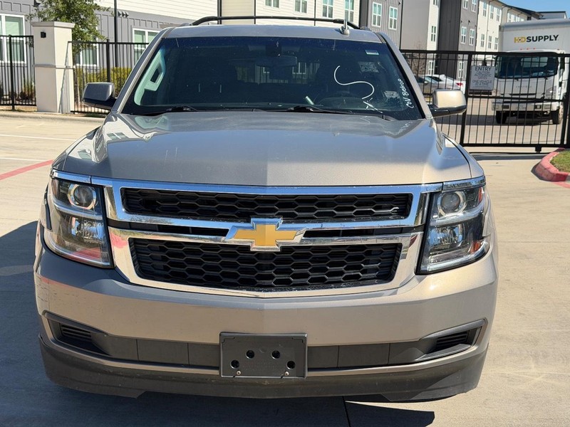 Chevrolet Tahoe Vehicle Full-screen Gallery Image 09