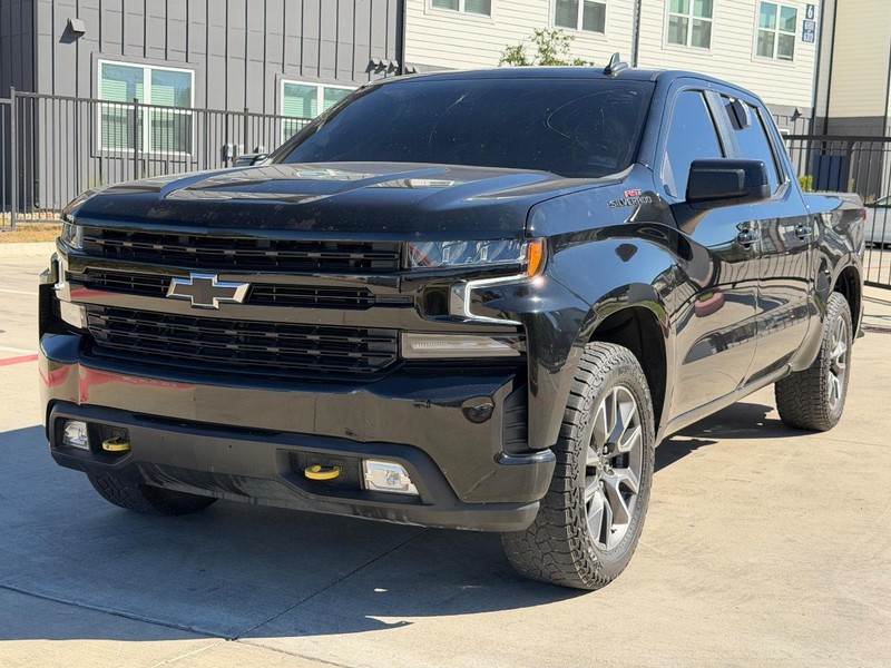 Chevrolet Silverado 1500 Vehicle Full-screen Gallery Image 02