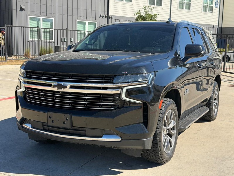 Chevrolet Tahoe Vehicle Full-screen Gallery Image 02