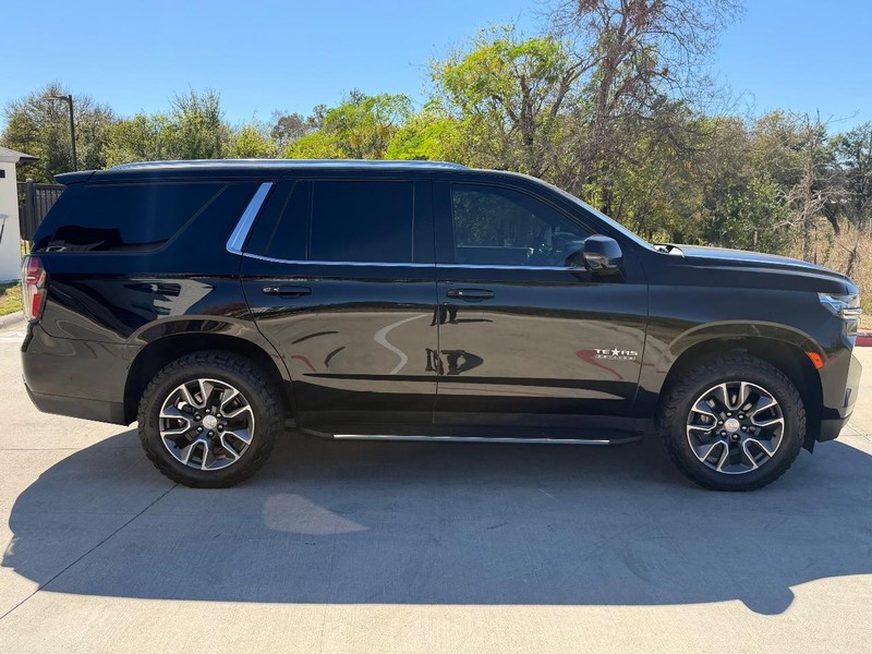 Chevrolet Tahoe Vehicle Full-screen Gallery Image 07