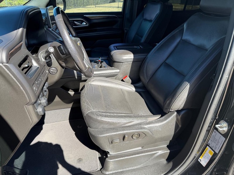 Chevrolet Tahoe Vehicle Full-screen Gallery Image 12