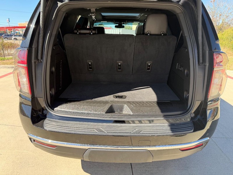 Chevrolet Tahoe Vehicle Full-screen Gallery Image 22