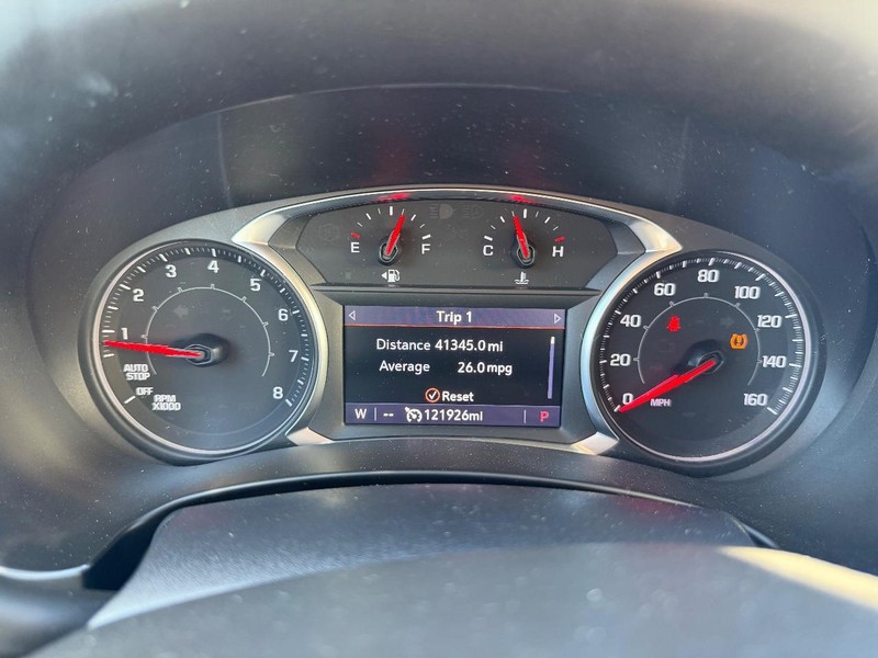 GMC Terrain Vehicle Full-screen Gallery Image 13