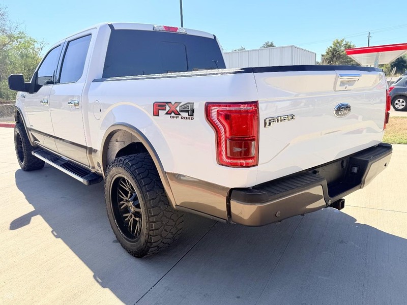 Ford F-150 Vehicle Full-screen Gallery Image 04